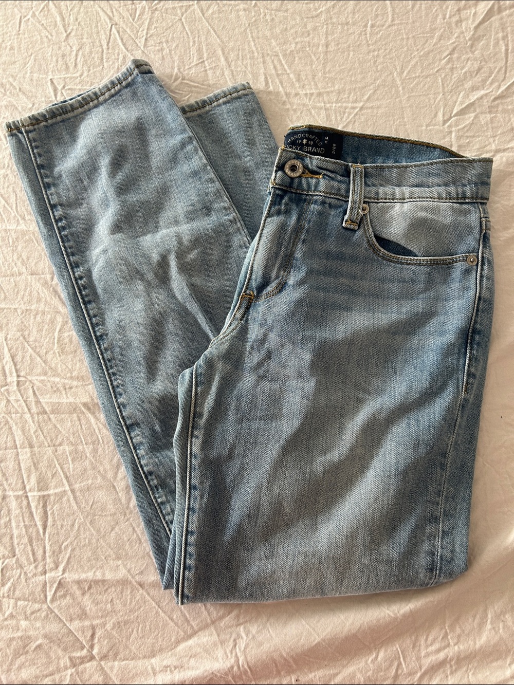 Lucky Brand Light Blue Cropped Women's Jeans